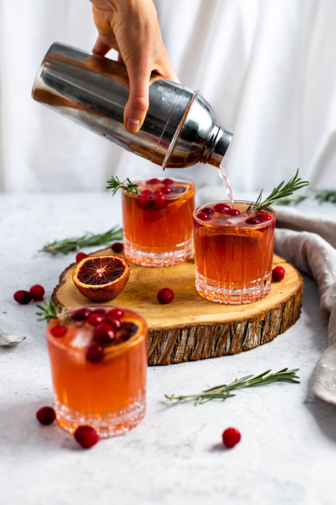 Festive Gin and Cranberry Cocktail