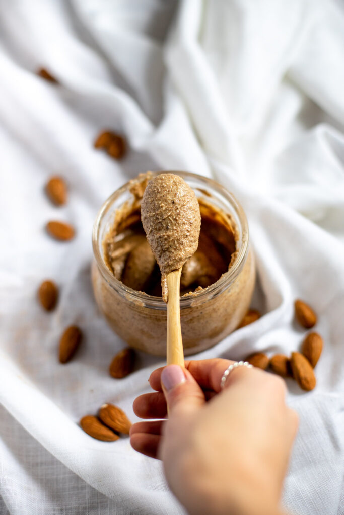 How to Make Almond Butter? (1 Ingredient, Food Processor)