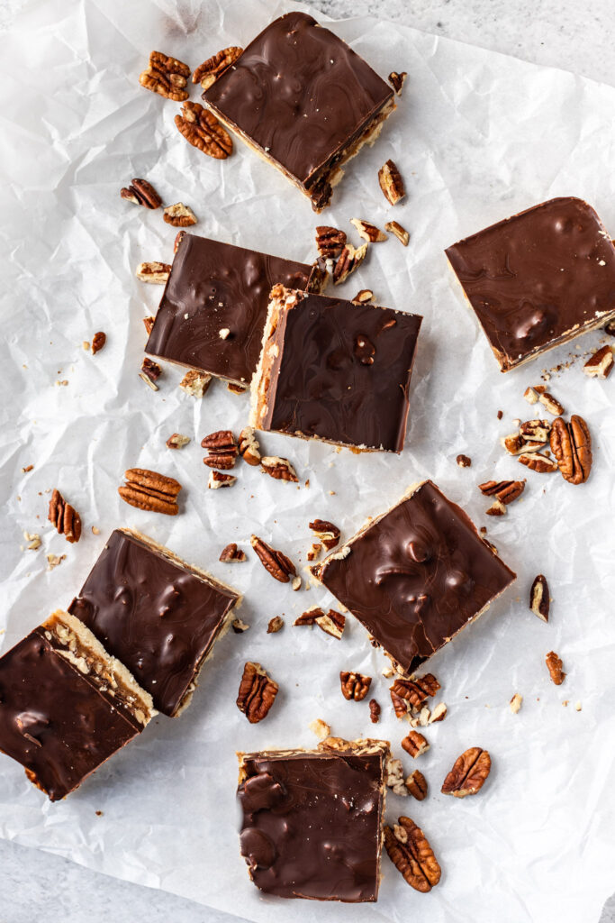 Healthier Pecan Pie Chocolate Bars