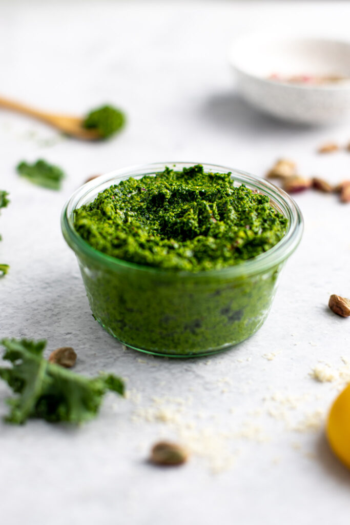 Kale Pistachio Pesto (ready in 5 minutes)