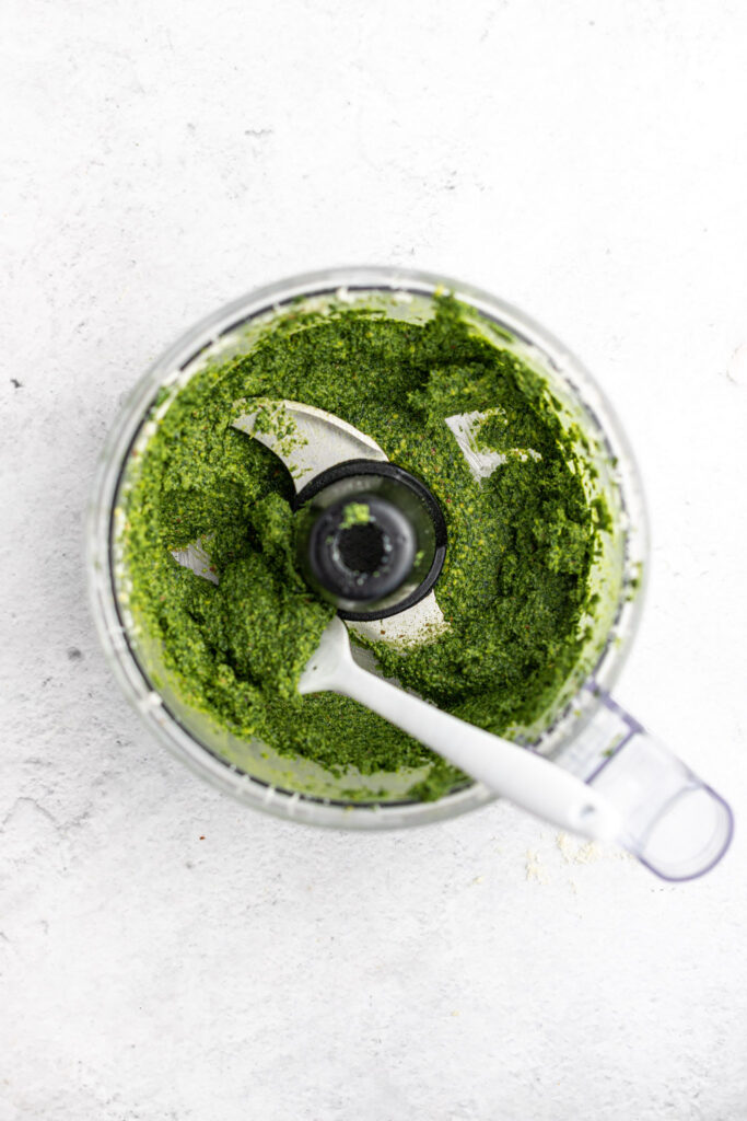 Kale Pistachio Pesto (ready in 5 minutes)