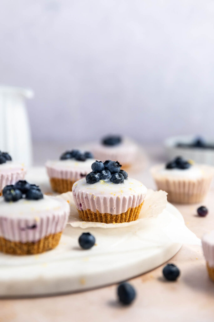 mini gâteaux au fromage aux bleuets