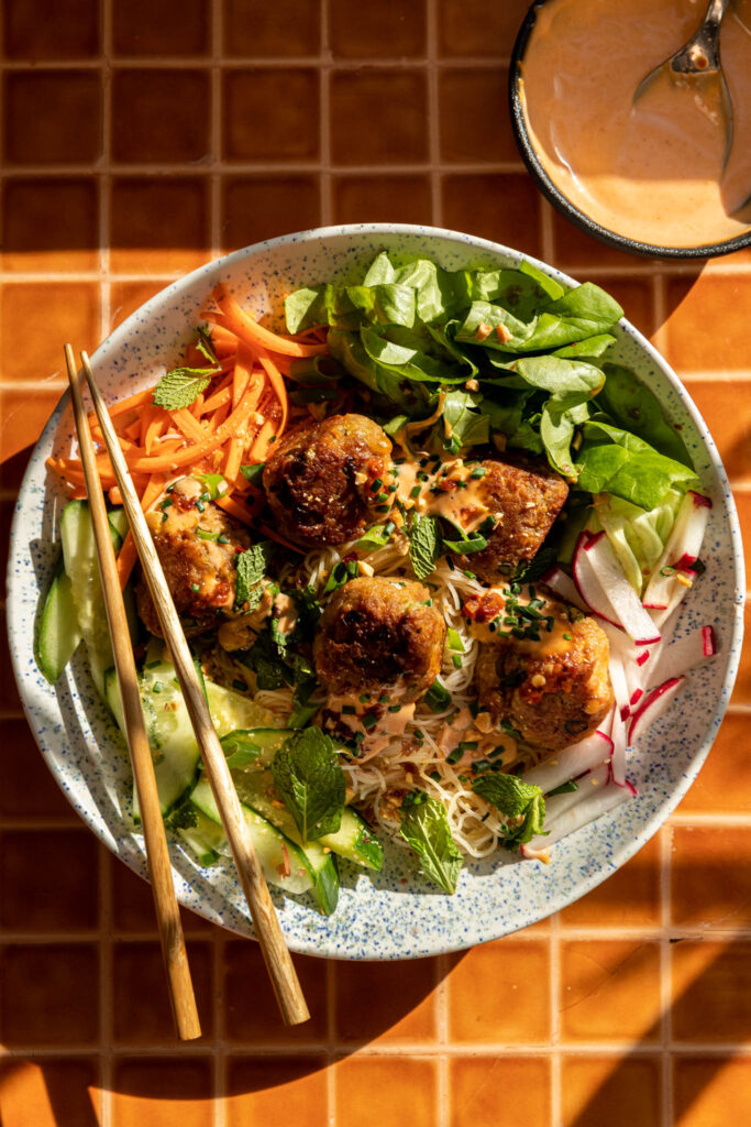 Bol vermicelles croquettes de thon